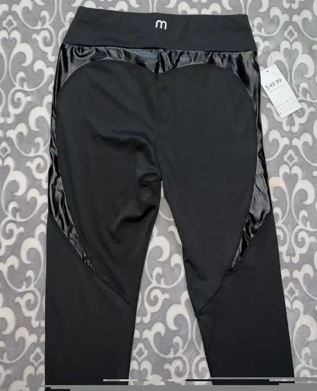 Ml&Ml Fashion Women’s Black High Waisted Leggings in Women's - Bottoms in Oshawa / Durham Region - Image 8