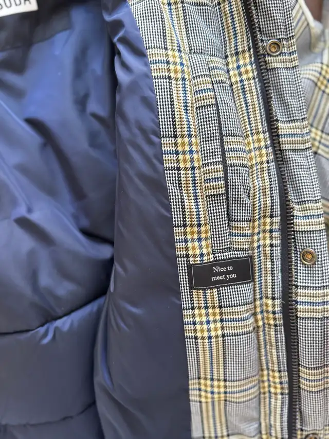Scotch&Soda men’s winter jacket / size L in Men's in Calgary - Image 4
