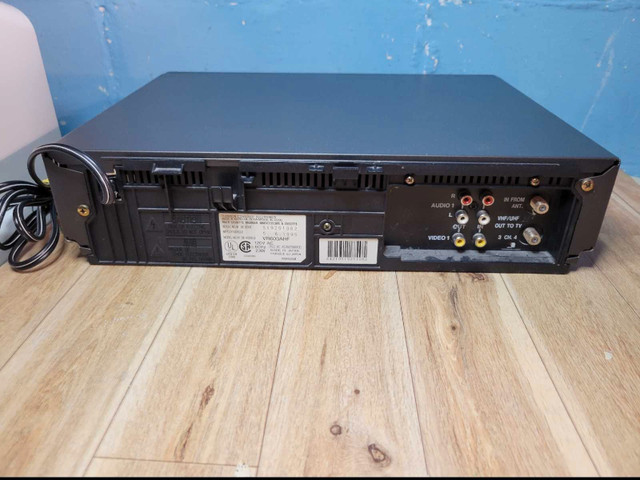 RCA VHS VCR, stereo video player recorder. In great shape tested in General Electronics in Windsor Region - Image 4