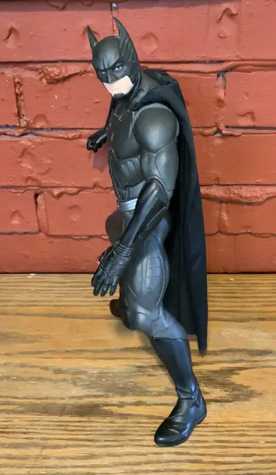 1995 Kenner "Ultimate Batman" Action Figure, View more