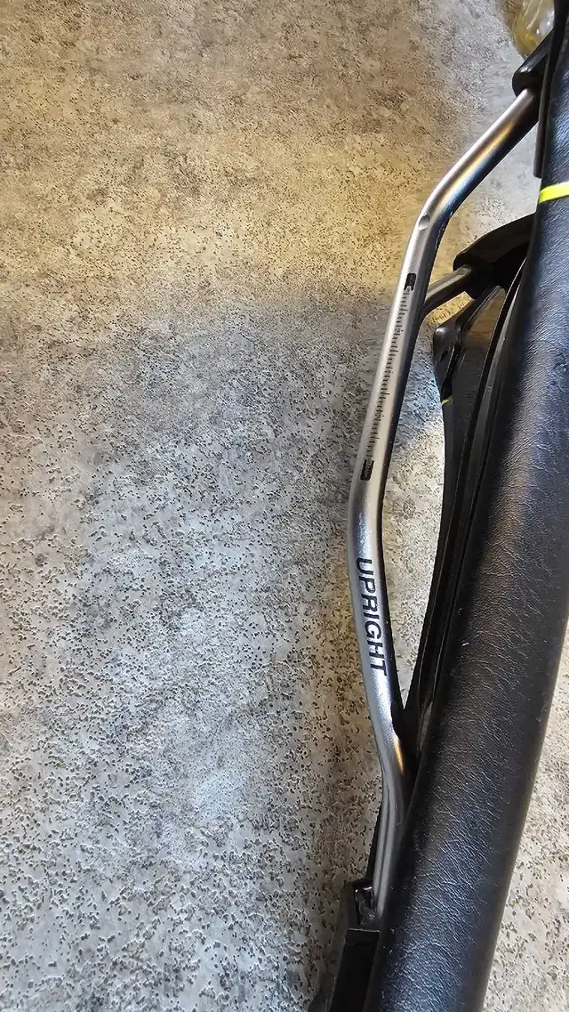 Giant Connecti bike seat  in Frames & Parts in Edmonton - Image 4