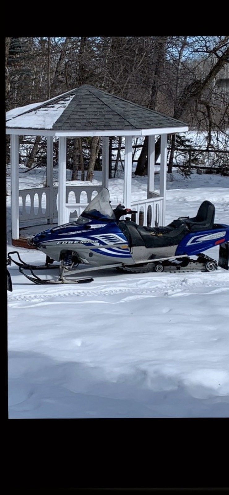2004 Polaris Edge Touring 340, Fan cooled Snowmobiles Winnipeg Kijiji