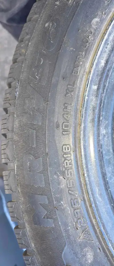 Rims fit 2020 Terrain, Mirage MR-W562 tires with less than 1000km on them. No rust on rims. $350 or...