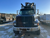 1999 Sterling with Serco 8000 Log Loader