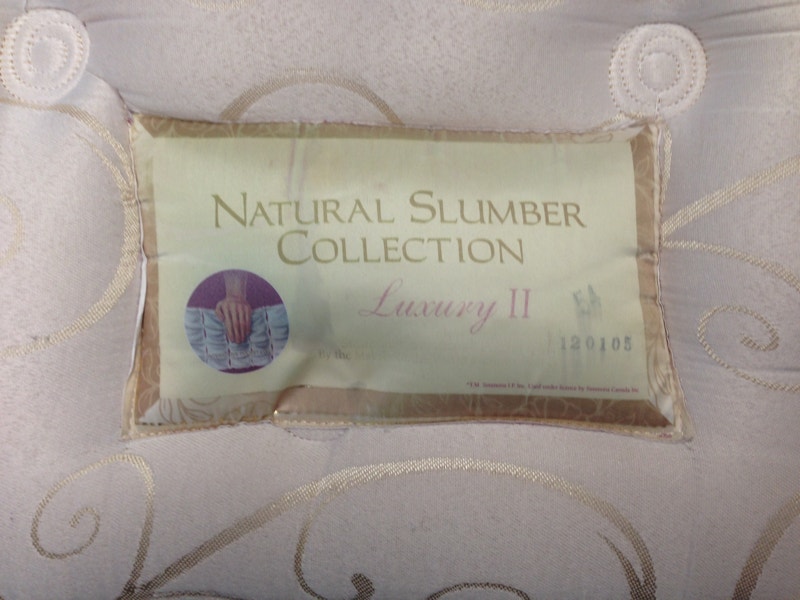 Queen Size Mattress and Box Spring Beds & Mattresses St. Albert