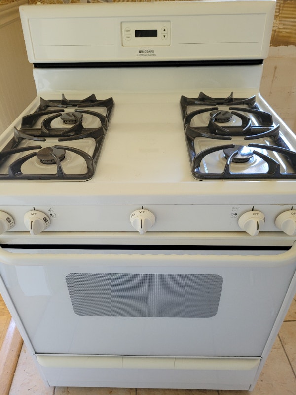 Free working GAS STOVE Stoves, Ovens & Ranges St. Catharines Kijiji
