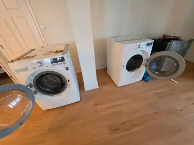 27" LG Washer Dryer Combo with stacking kit, View more