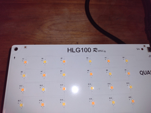 HLG 100 Rspec grow light in Other in City of Toronto - Image 4