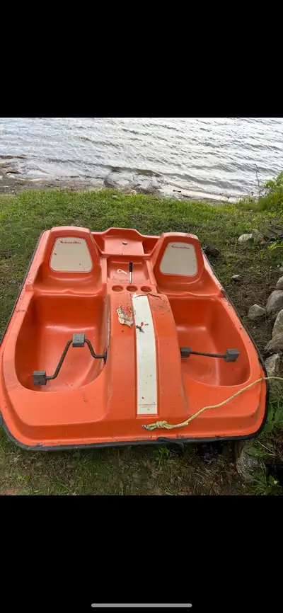 A high quality Boat Needs a rudder Small crack on the top. Won’t affect anything