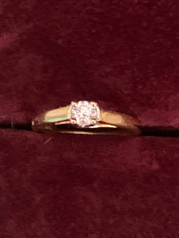 Glacier Fire engagement ring in Jewellery & Watches in St. John's - Image 3