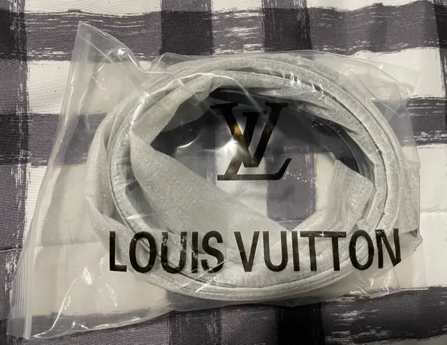 Louis Vuitton Replica Purse Bundle in Women's - Bags & Wallets in City of Toronto - Image 6