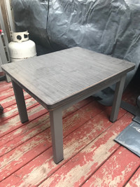 Metal Corner Table 