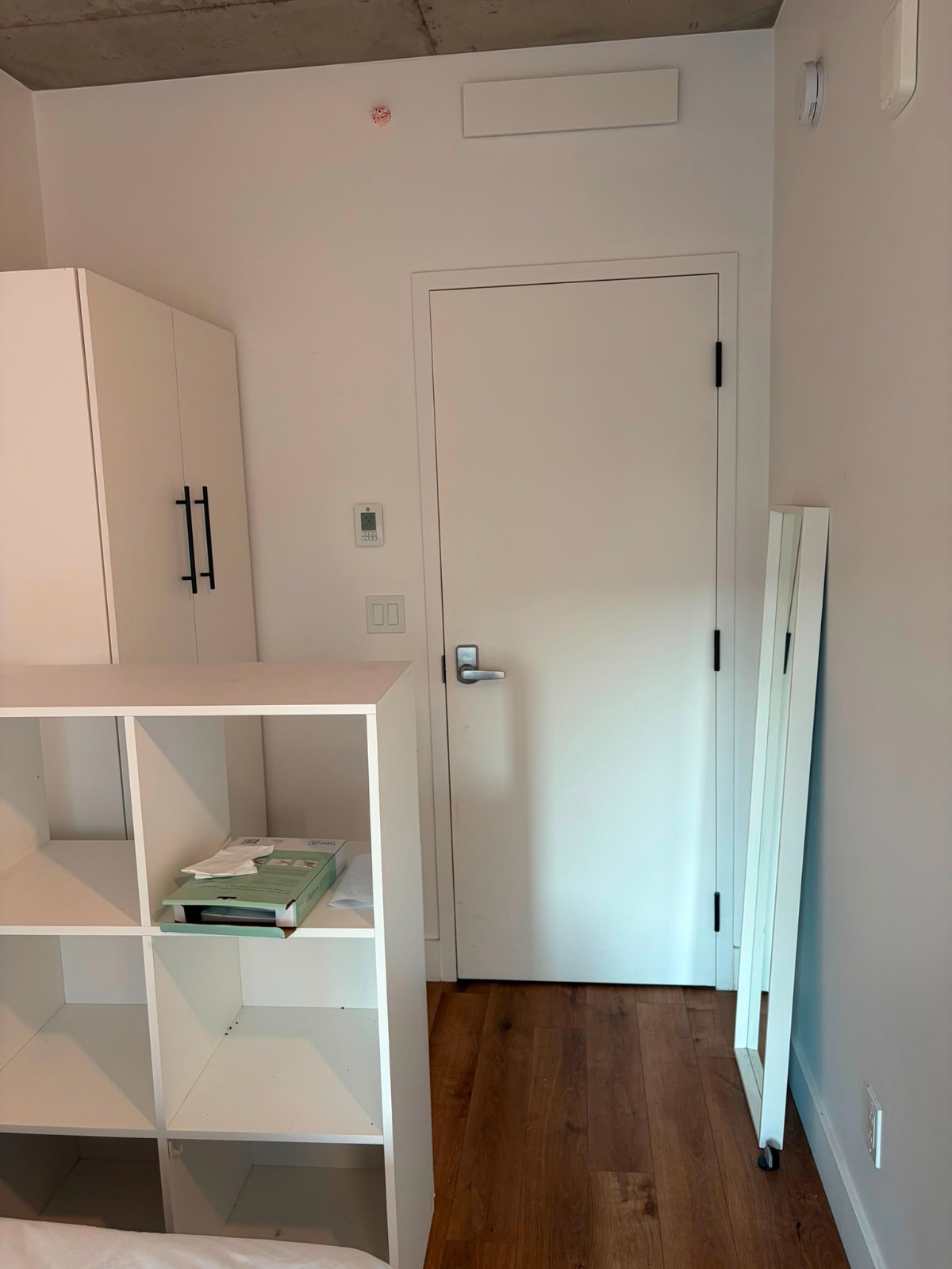 Room for lease transfer – $1,080/month — photo 3