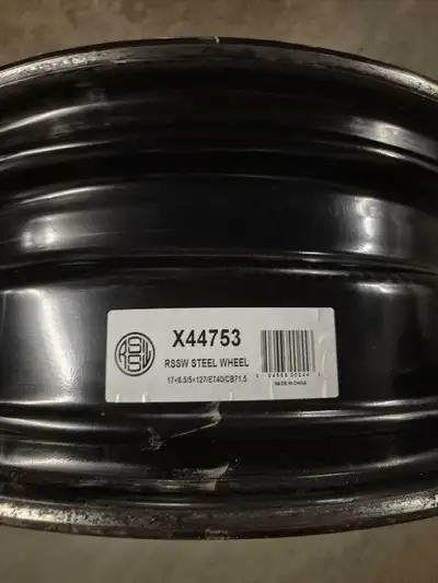 Set of 4, 17 inch rims and wheel covers. Will fit vehicles with 5×127 stud wheel mounting. All in ve...