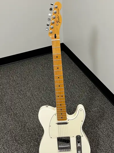 2012 Fender Telecaster Standard MIM Excellent, View more