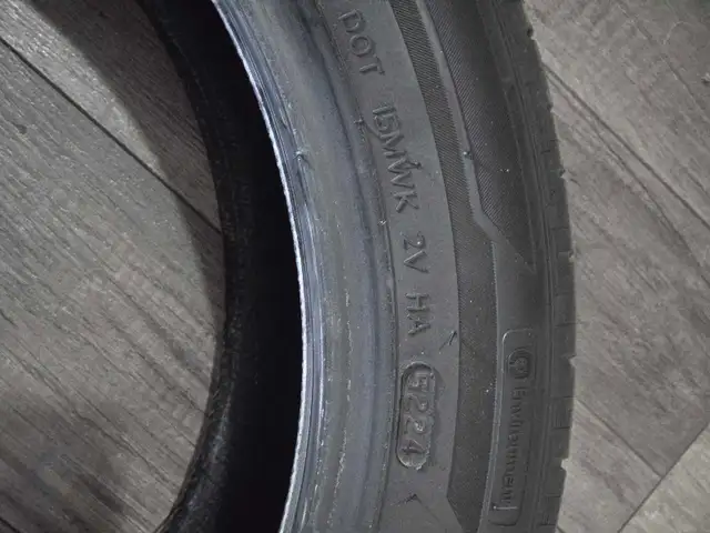 Set of 4 Hankook Kinergy GT Tires 225/45R18 (no rims) in Tires & Rims in Oshawa / Durham Region - Image 5
