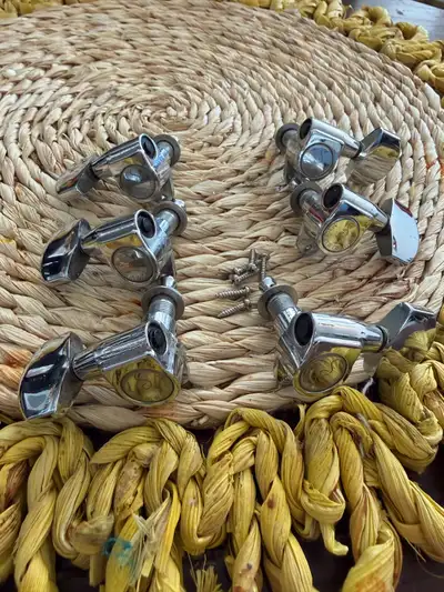 Schaller vintage West Germany tuners, View more