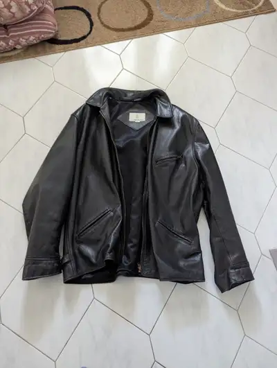 Men's Leather Jacket For Sale. Made by London Fog. Size 48 tall. $100 or best offer. Call or text 90...