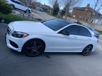 2018 Mercedes Benz C 300 Sedan, 64k kms! $30.1k !