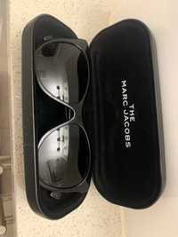The Marc Jacobs sunglasses 