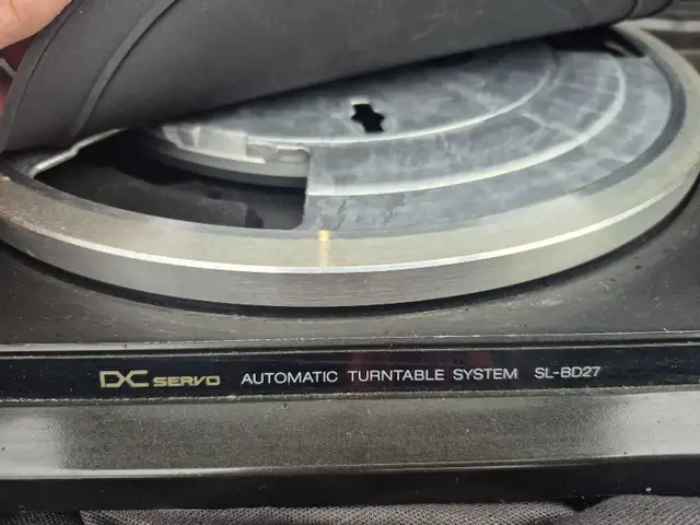 Technics SL-BD27 Turntable in Performance & DJ Equipment in Oshawa / Durham Region - Image 6
