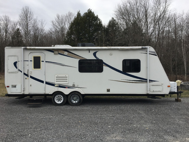 2011 Trail Sport R-Vision 25ft in Travel Trailers & Campers in Trenton