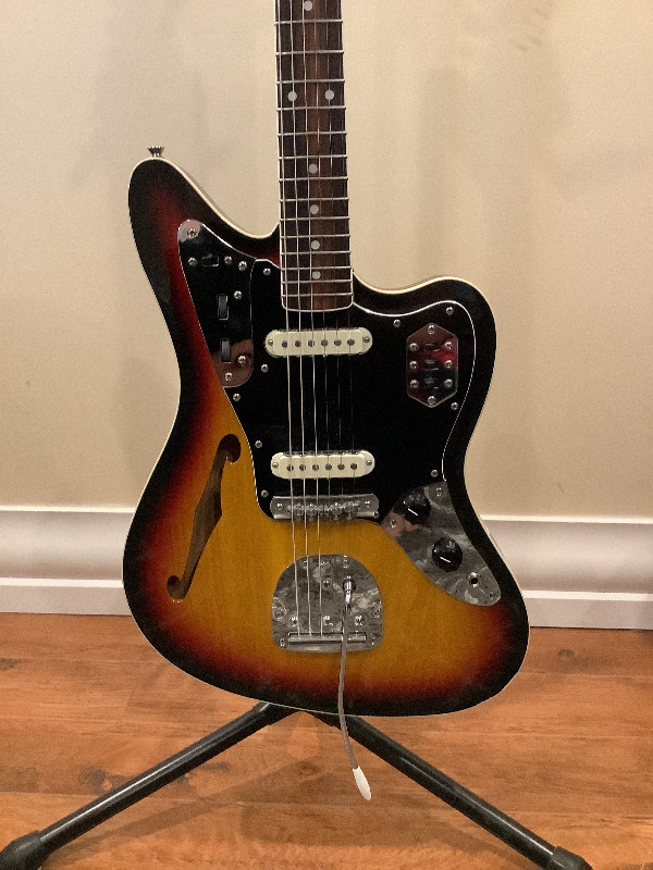 2012 Fender Jaguar Thinline FSR in Guitars in Calgary - Image 3