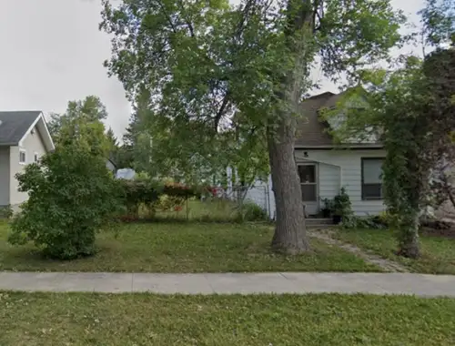Investors Opportunity! 50' x 120' lot with vacant house for sale. Zoned R2 with ability to lot split...