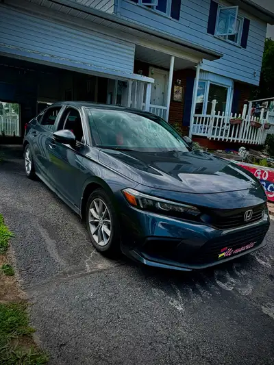 Honda Civic 2022 – État exceptionnel | Prête à prendre la route, 53062 km seulement. À vendre : Hond...