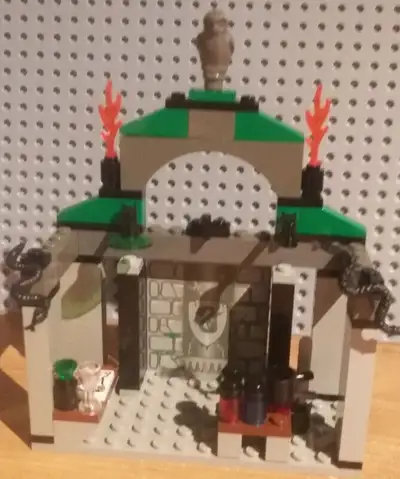 Lego Harry Potter 4735  Slytherin, View more