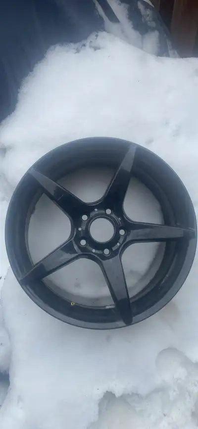 18x8 5 spoke BMW rims. These rims are in good condition. - Size: 18x8J - Bolt Pattern: 5x120 - Style...