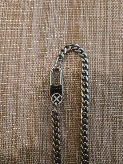 Vitaly Chain - Omnia, View more