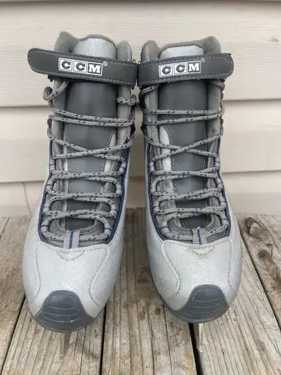 CCM Skates Women’s Size 7, View more