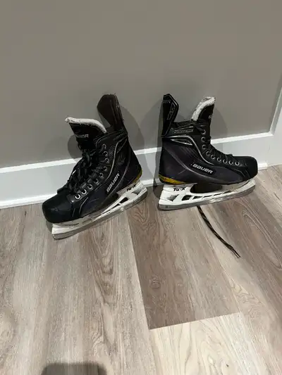 Patins de hockey  marque Patins  hockey  marque BAUER SUPRÊ, View more