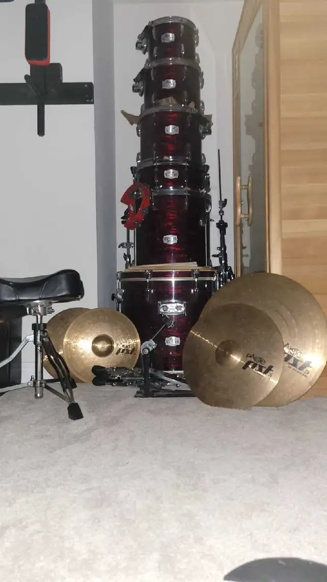 Pearl Export EXR 6-Piece Drum Kit in Drums & Percussion in Oakville / Halton Region - Image 6