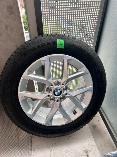 Continental WinterContact TS 860 S 205/55R17 is a high-performance winter tire. A new set of four ti...