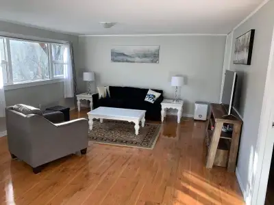 Fully furnished two-bedroom suite Available AUGUST 1 Fully furnished, large, stylish 2-bedroom, 1 ba...