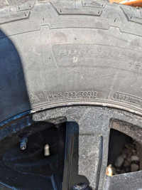 Four Rims with Cooper Tires, M&S 265/70R17