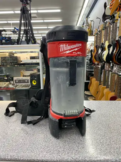 Milwaukee Fuel 0885-20 M18 Backpack Vacuum (Tool Only) , View more