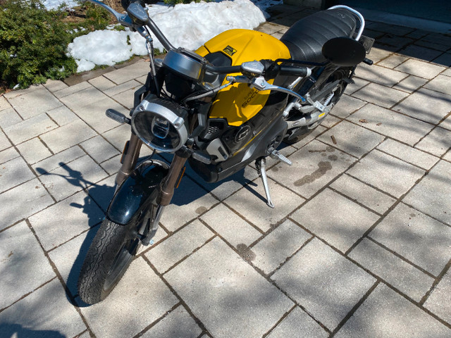 Moto Électrique - Permis Scooter ou de conduire classe 5 dans Scooters et minimotos  à Ville de Montréal - Image 2