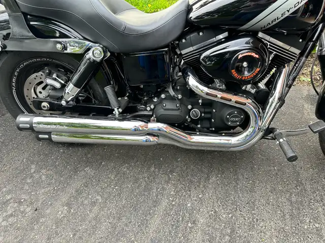 Harley Davidson Fat Bob in Street, Cruisers & Choppers in Longueuil / South Shore - Image 3