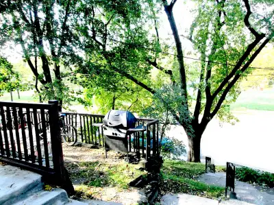 High Park, One-Bedroom Apt. Unit across Park near Keele Subway