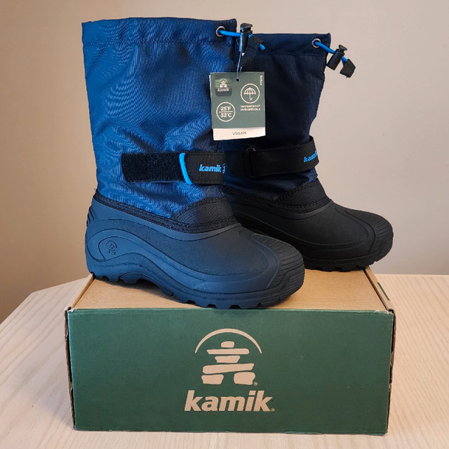 Size 4 boys Kamik snow boots in Kids & Youth in Prince George - Image 2