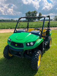 2022 John Deere Gator XUV 560E