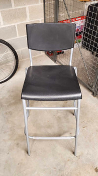 1 longue chaise ikea