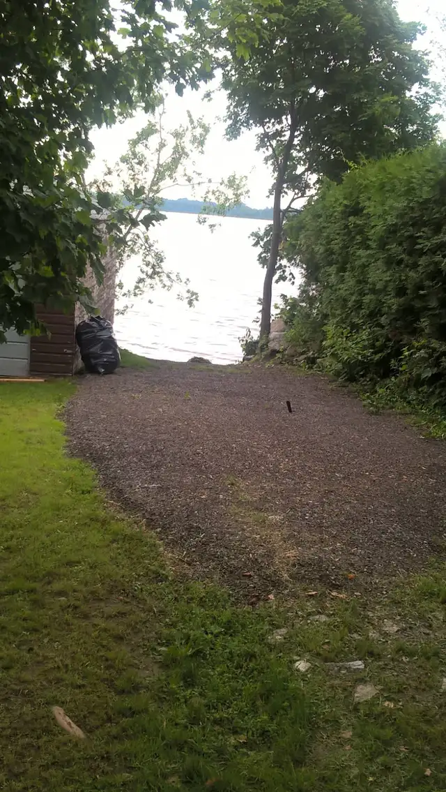 LAKEFRONT COTTAGE ON BUCKHORN LAKE VACATION RENTAL in Ontario in Canada - Image 11