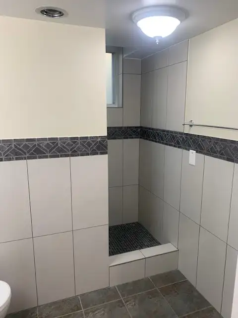 1200Sq ft 2 bedroom  Utilities included in Long Term Rentals in Kamloops - Image 15