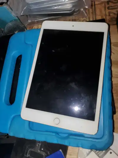 Apple iPad Mini, View more