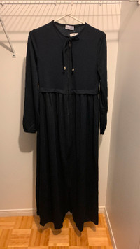 Abaya neuve à vendre small/medium