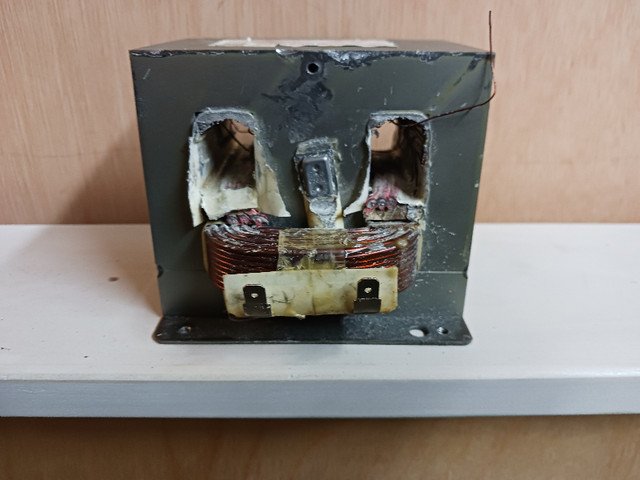 Transformateur micro-ondes pour spot welding dans Électricité  à Longueuil/Rive Sud - Image 2
